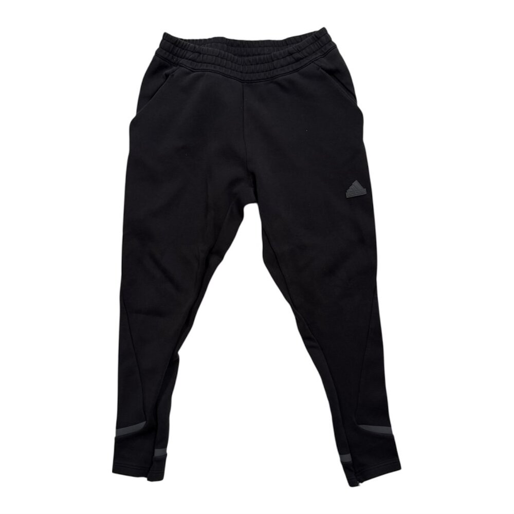 Adidas Gameday Track Pants 2022 - IC8032 - Men's Large - 70% recycled materials